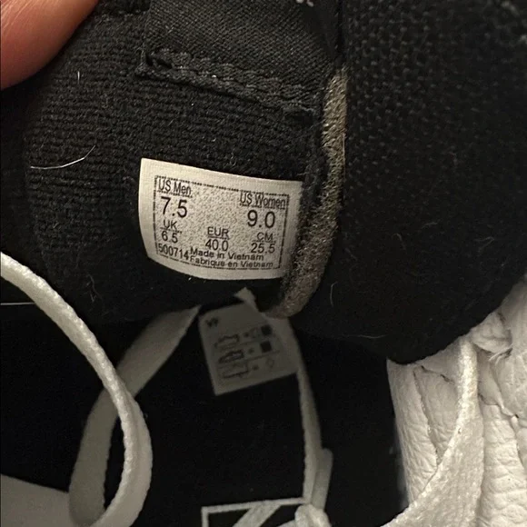 VANS SK8 -HIGH “ROSE DREAMS High-Top Sneakers FINAL $41 - Picture 12 of 12